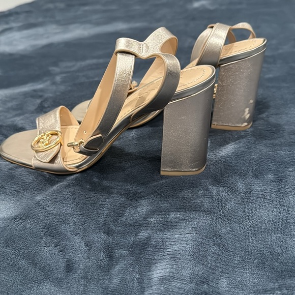 Coach Women's Maddi Rose Gold Leather Heels Size 8 - Picture 10 of 12